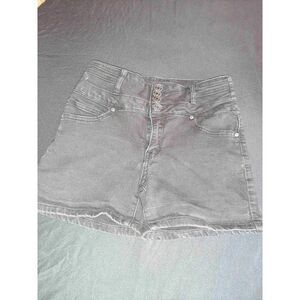 Size 7 Waist 28 Silver Crush Four Button Black Denim Blue Jean Shorts